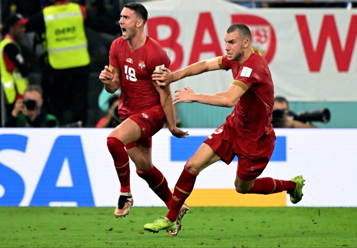 Arsenal: Arteta interested in Vlahovic